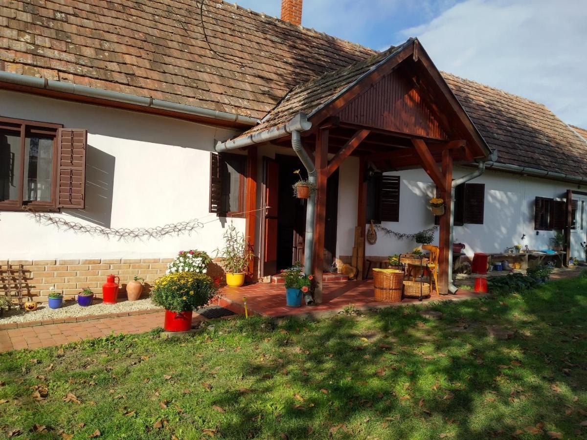 Harmat Porta Villa Galambok Dış mekan fotoğraf